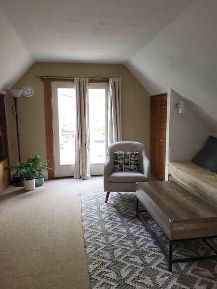 2nd floor Living room, Deck thru doors - 336 S Washington St