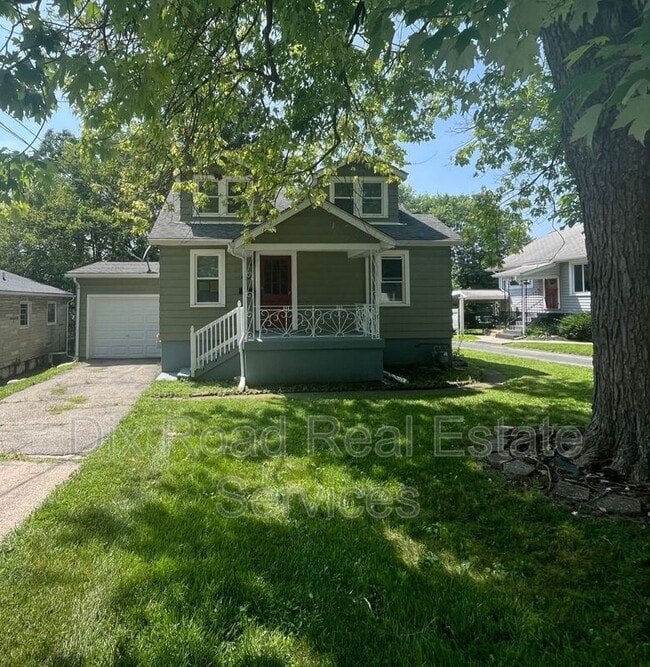 Primary Photo - 412 Burton Rd