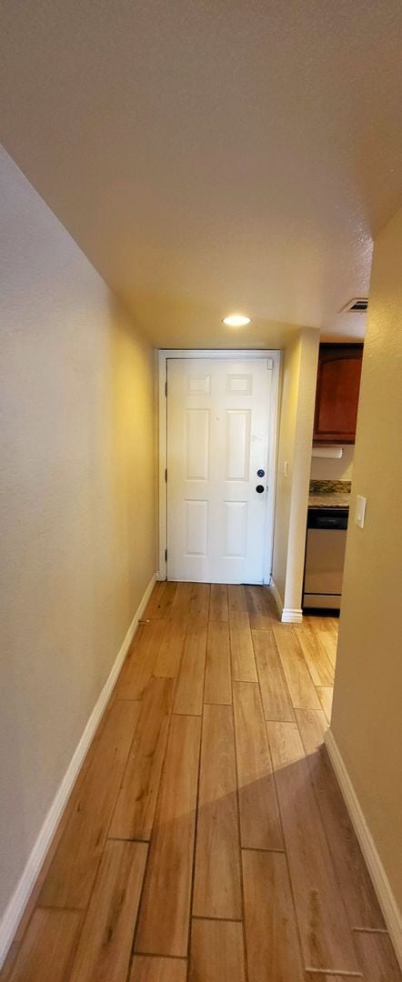 Building Photo - 1st FULL MONTHS RENT FREE!!!VERY NICE & AFFORDABLE 2 BED / 2 BATH CONDO – W/D, PATIO, POOL!