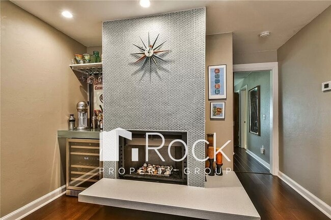 Building Photo - Urban Living in Downtown OKC - 2 Bedrooms/...