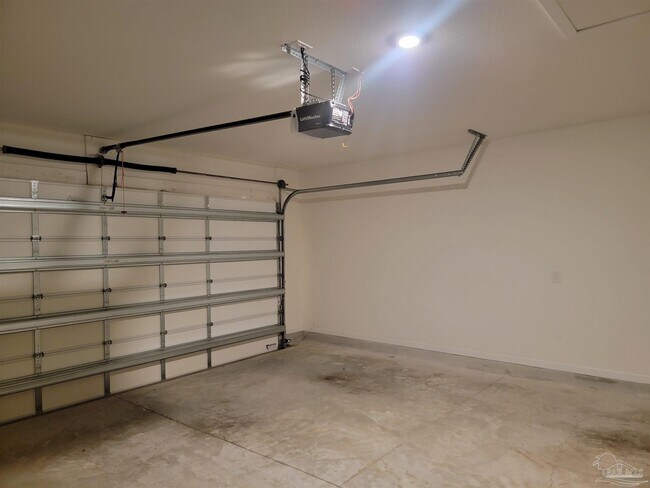 Building Photo - 8772 Schooner Ln