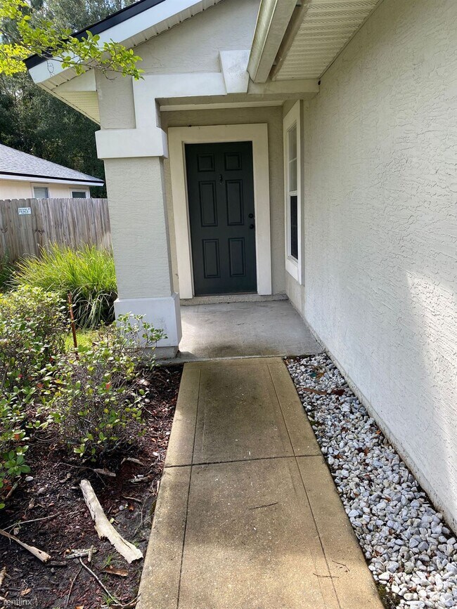 Building Photo - 4 br, 2 bath House - 808 South Edenbridge Way