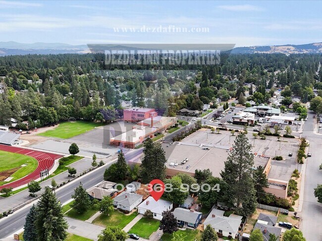 Building Photo - South Hill 3 bed/1 bath rancher with primo...