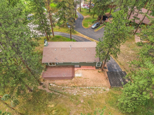 Building Photo - 5237 S Olive Rd