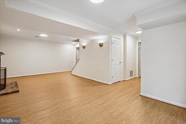 Building Photo - 1710 Chesterford Way
