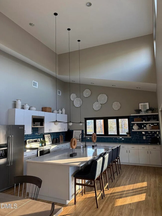 Building Photo - Earn Wealth While Leasing - Like a Homeowner - Lease to Own