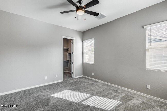 Building Photo - 2661 S Olympic Dr