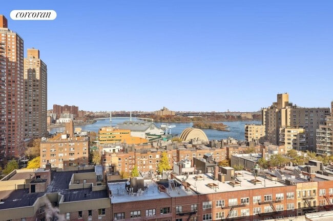 Building Photo - 501 E 87th St