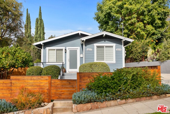 Building Photo - 6217 Poppy Peak Dr