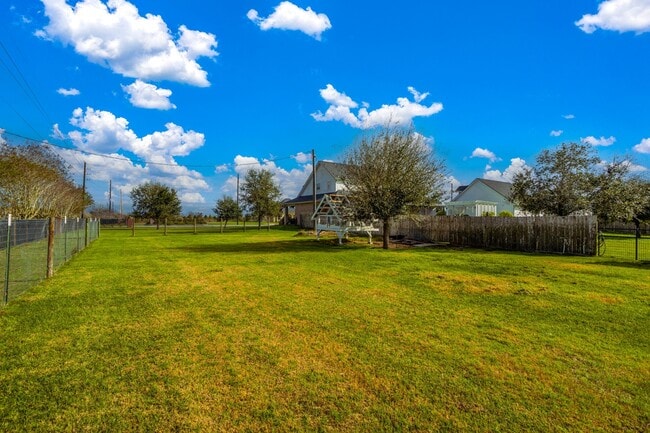 Building Photo - 2963 Settler's Way Dr
