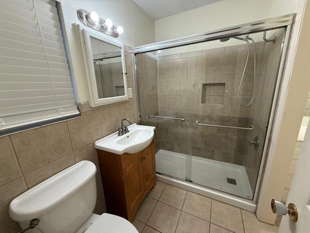 Building Photo - 2148 Shady Grove Dr