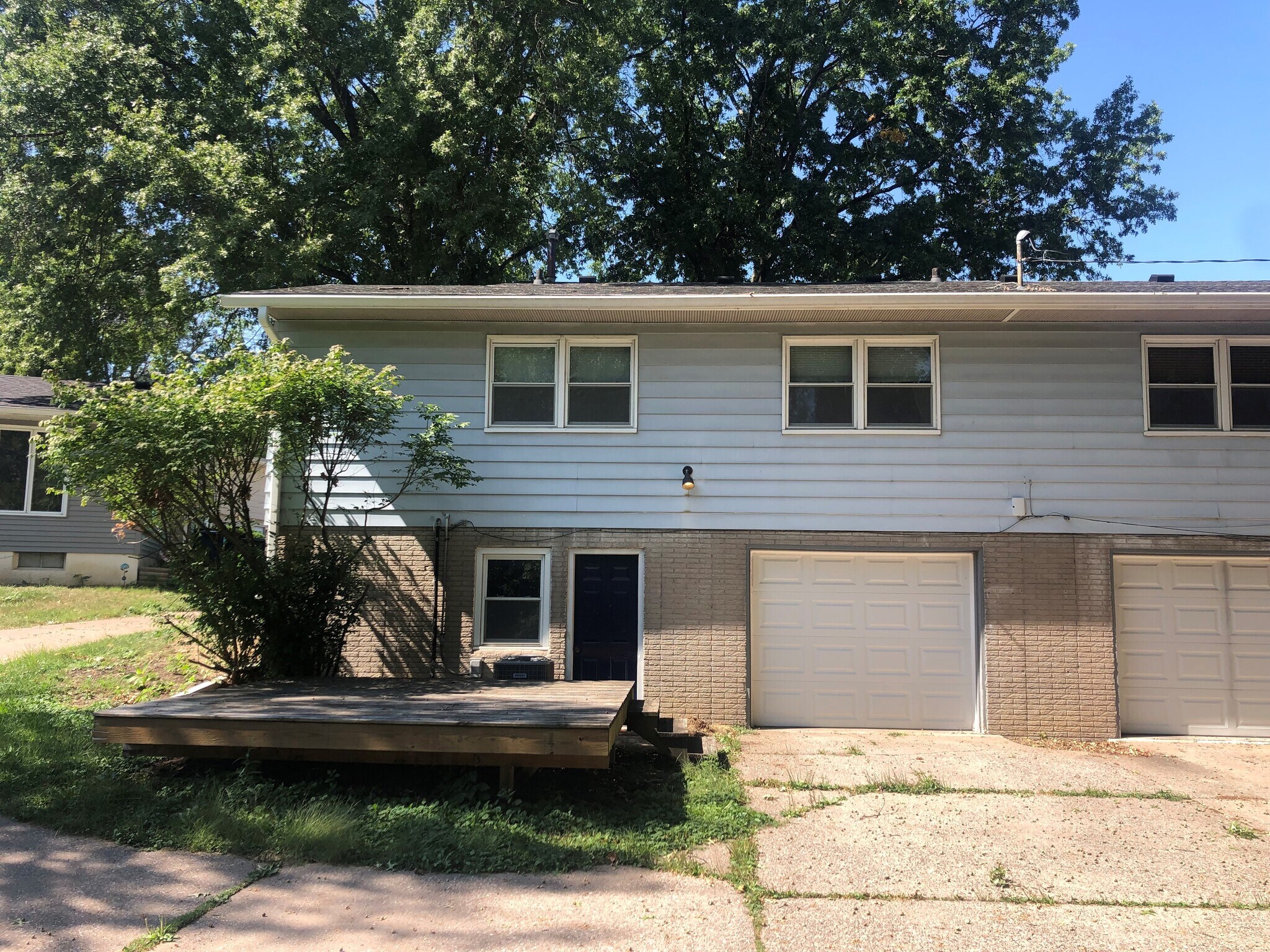 Building Photo - 2111 Judson Ct