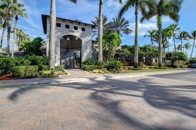 Building Photo - 11818 Preservation Ln
