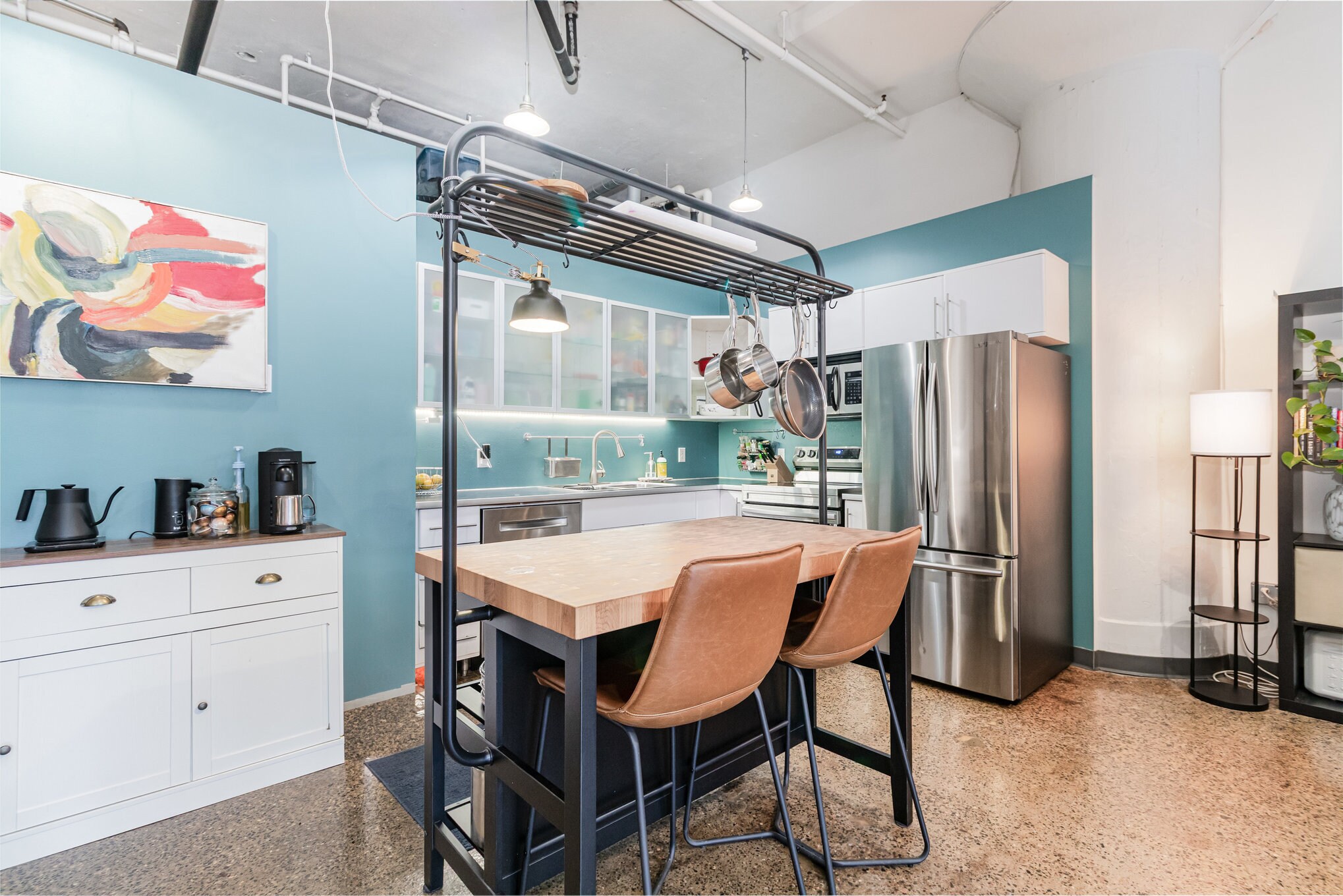 Building Photo - 500 Robert St N