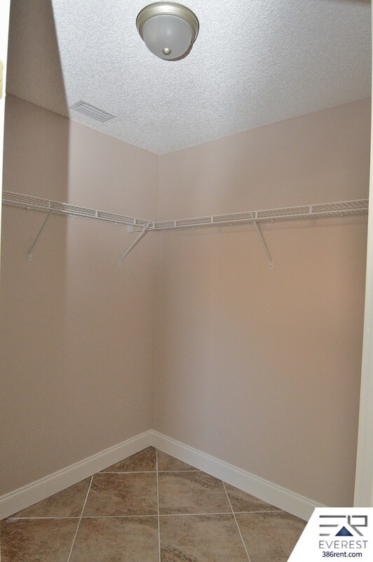 Building Photo - 159 Point Pleasant Dr