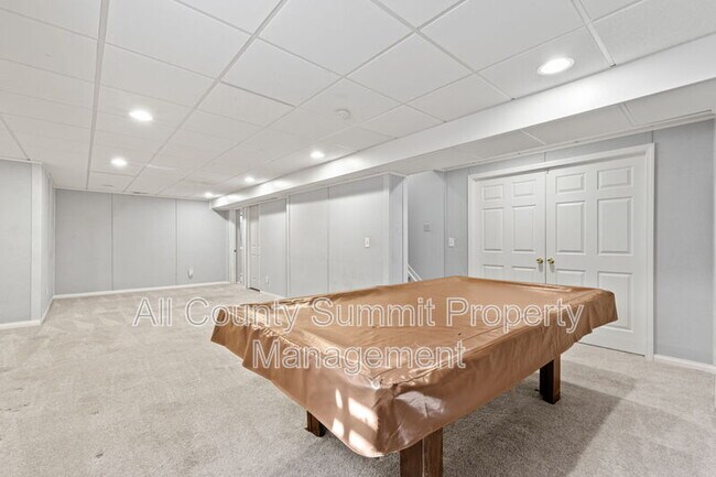 Building Photo - 7290 S Pierson St