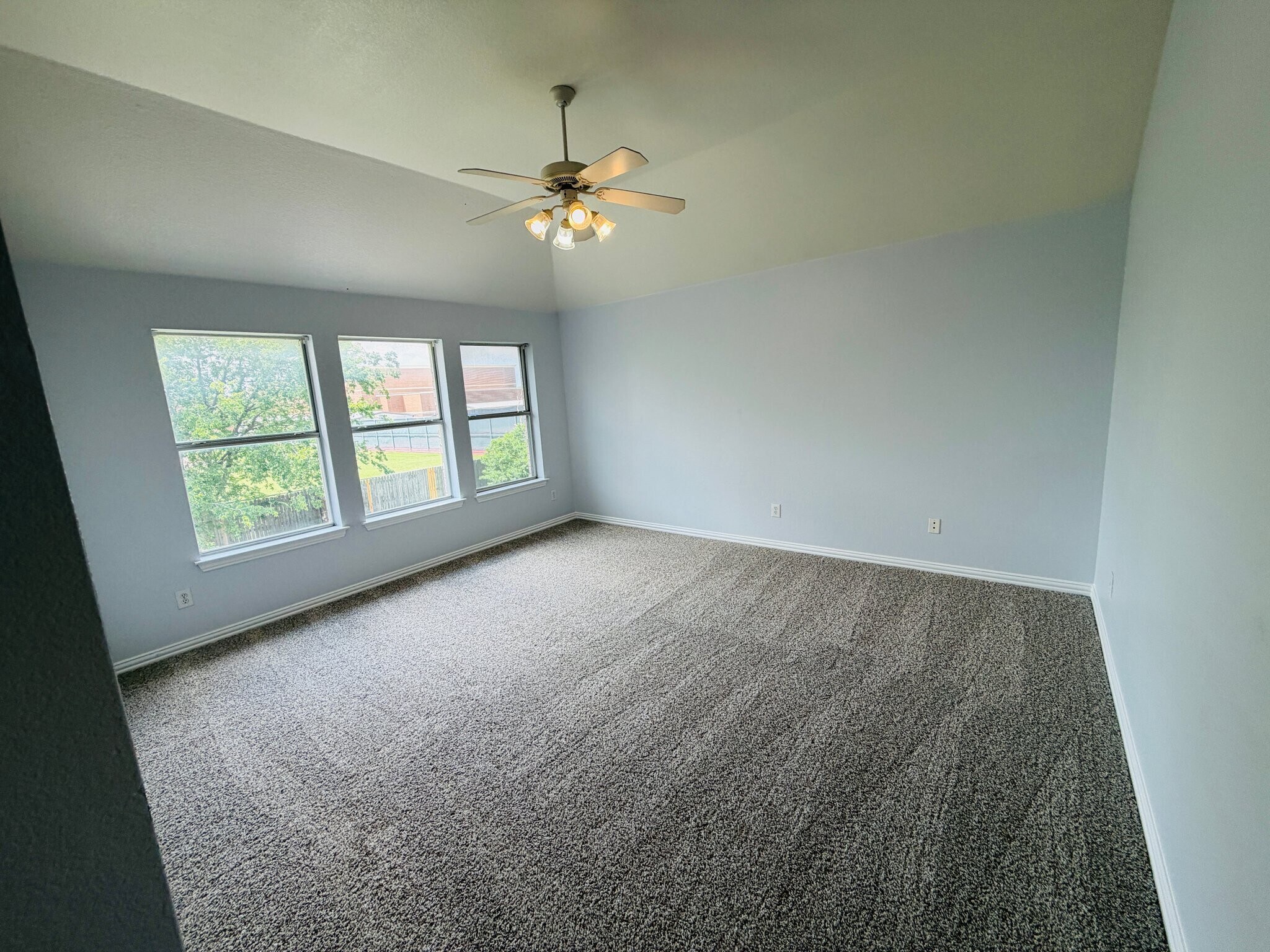Building Photo - 5728 Blackmon Ct