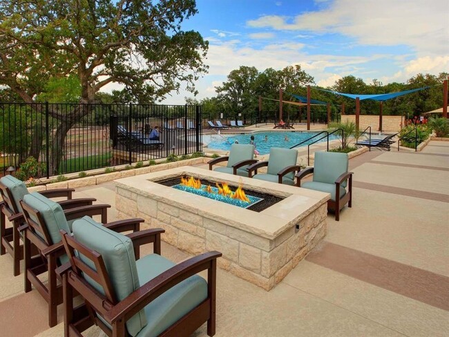 Building Photo - 208 Comet Pointe Dr