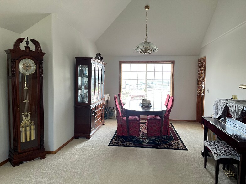 Building Photo - 4812 Desert Plateau Dr