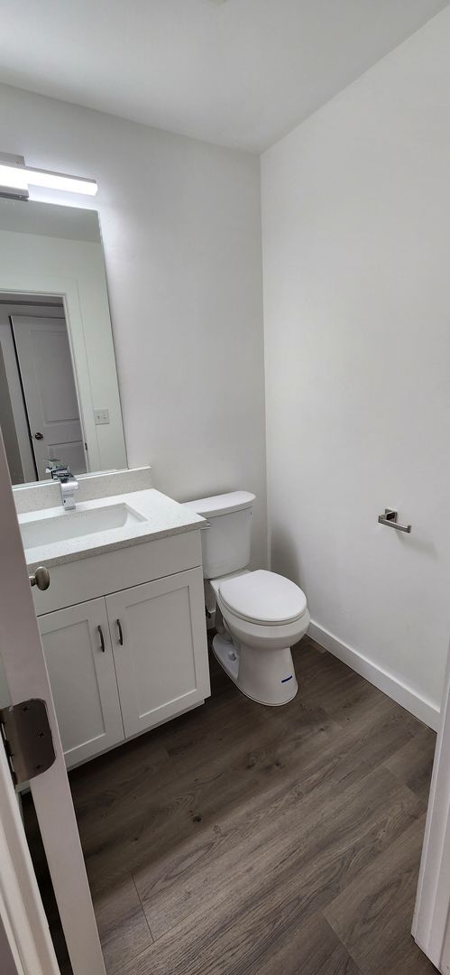 Building Photo - Charming 3 Bedroom Townhome For Rent in Herriman!