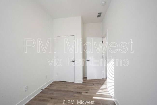 Building Photo - 1549 Tannery Way