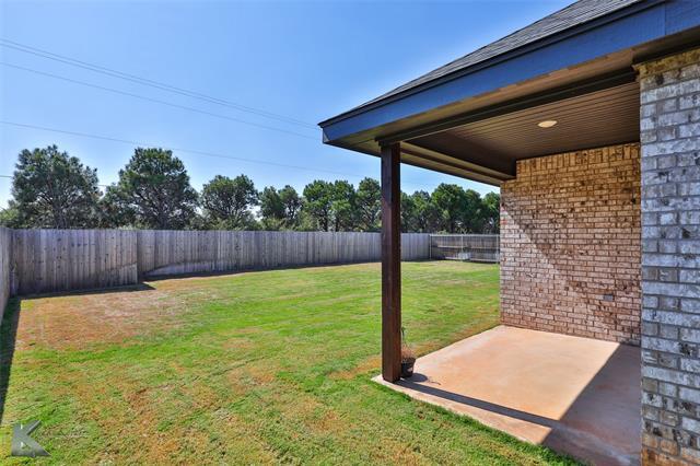 Building Photo - 5433 Fallbrook Dr