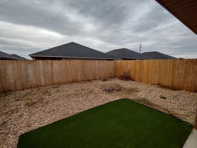 Building Photo - 2120 N Avenue J