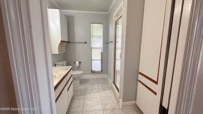 Building Photo - 301 Nesbitt St