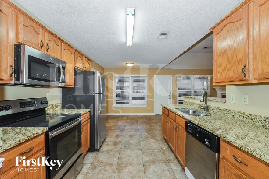 Building Photo - 9329 Barrow Dr