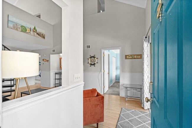 Building Photo - 2535 Great Scott Dr