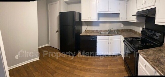 Building Photo - 2021 Highridge Dr SW