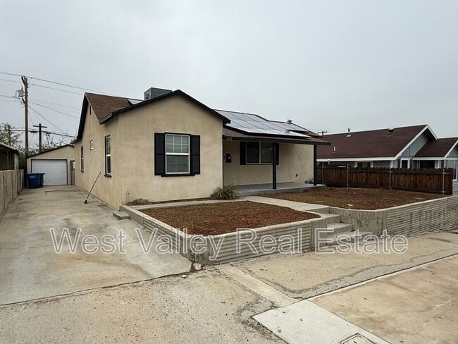 Building Photo - 408 F St