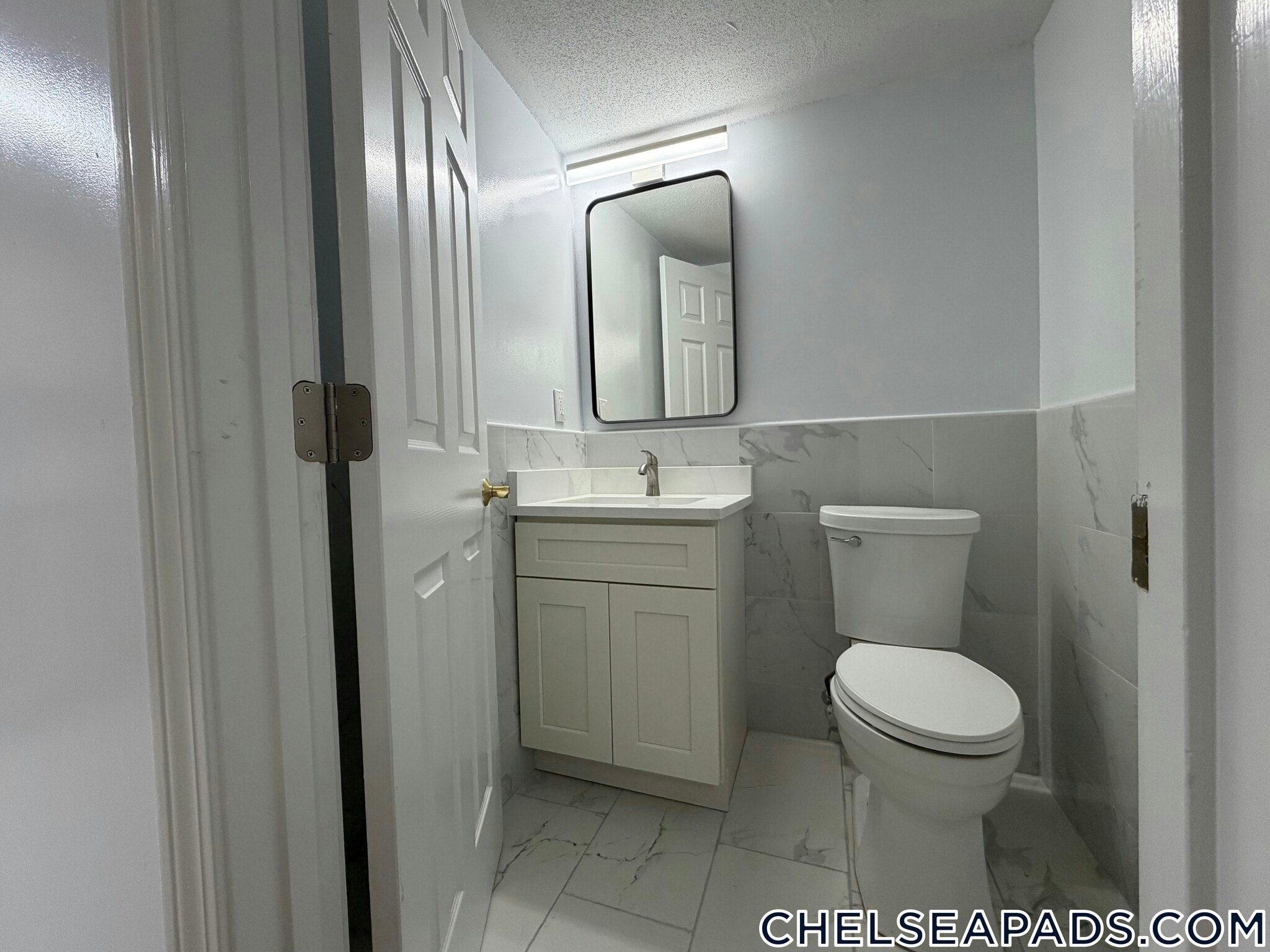 Building Photo - 165 Cottage St