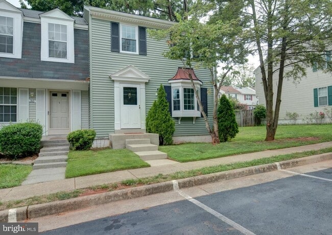 Building Photo - 34 Benton Ct