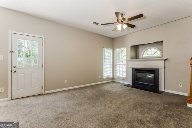 Building Photo - 100 Stanfield Ct