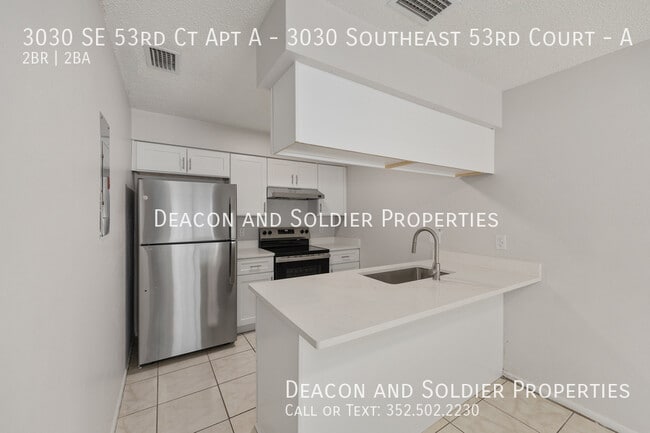 Building Photo - 3030 SE 53rd Ct