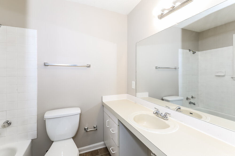 Building Photo - 6405 Beethoven Cir