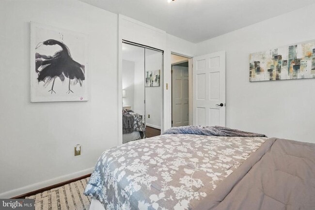 Building Photo - 7910 Bayberry Dr