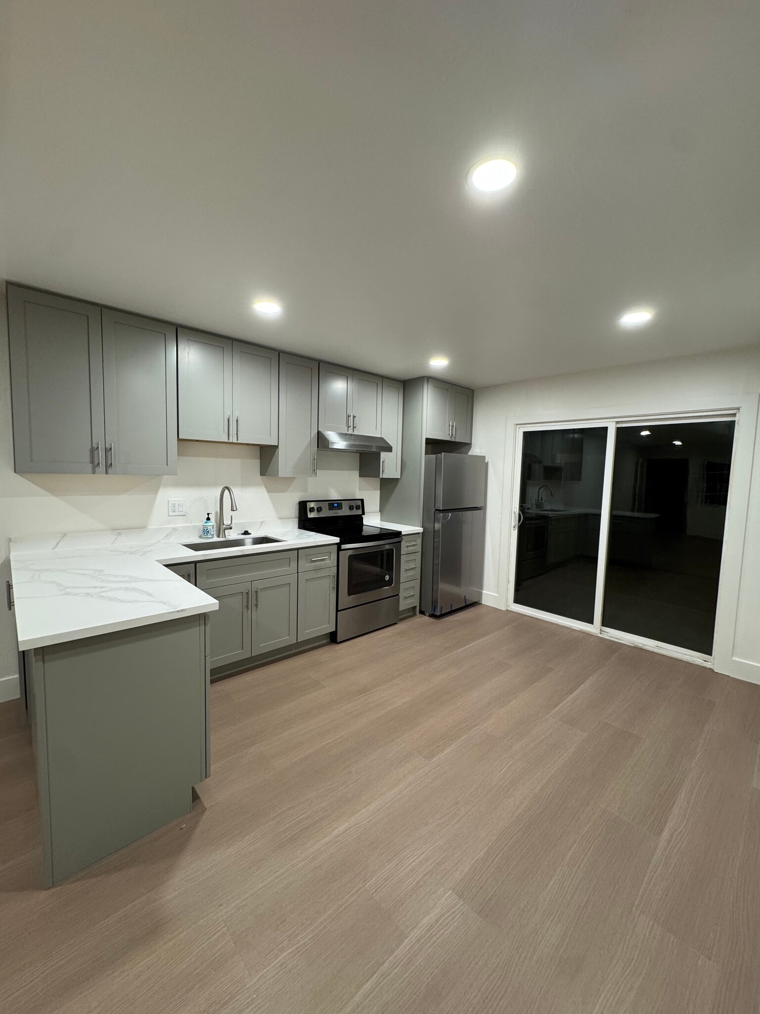 Building Photo - 27104 Belvedere