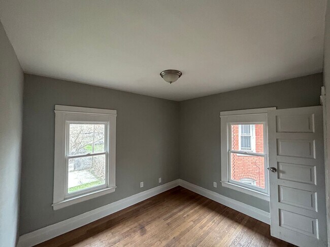 Building Photo - 81 Woodland St