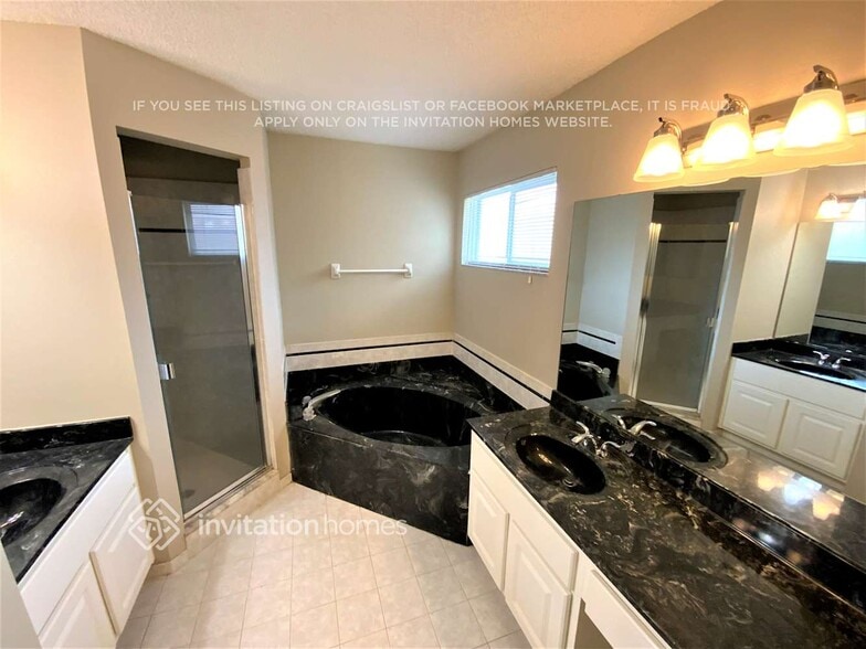 Building Photo - 3013 Bluejack Court