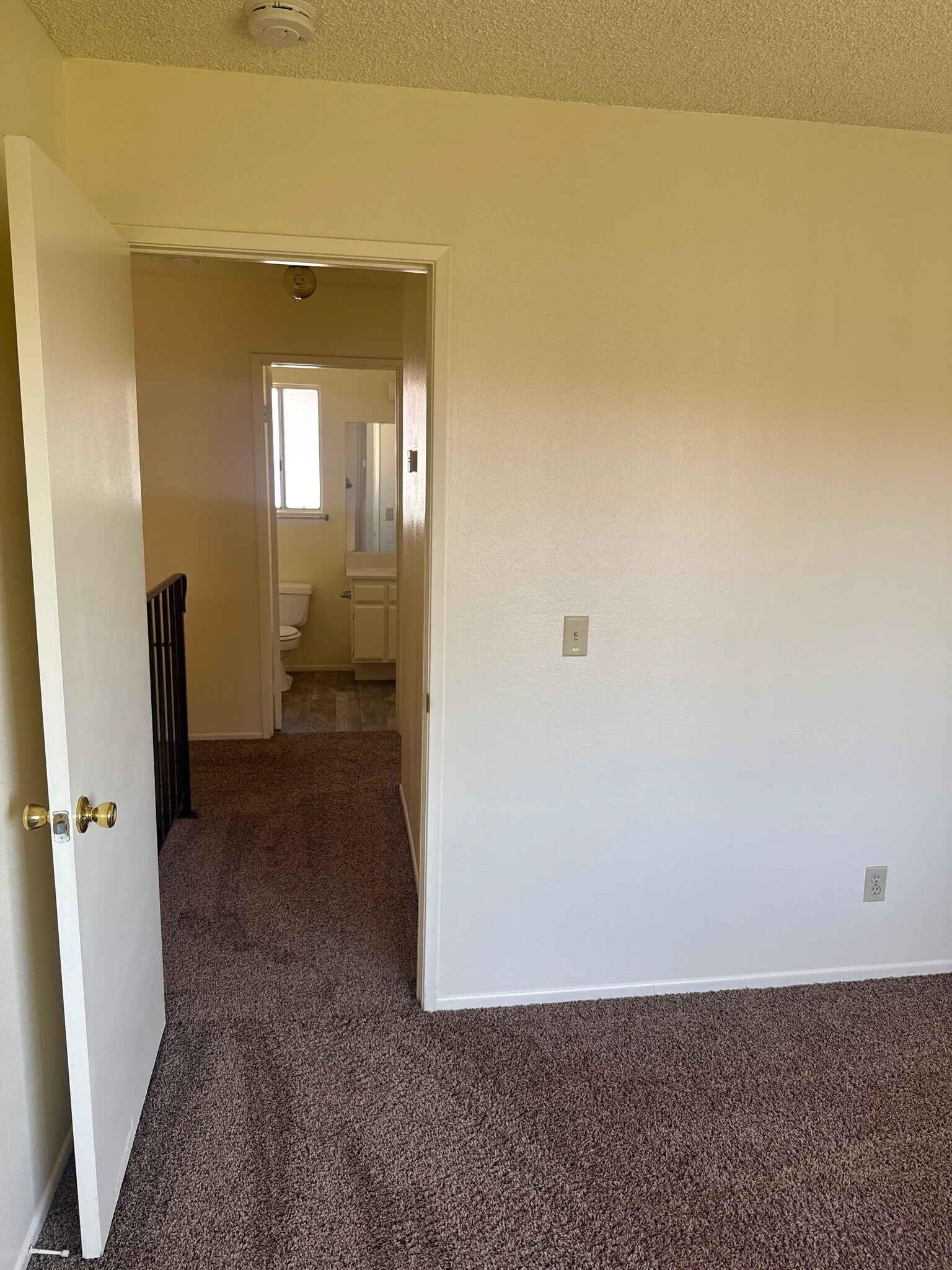 Bed 2 - 712 Summerwood Ln