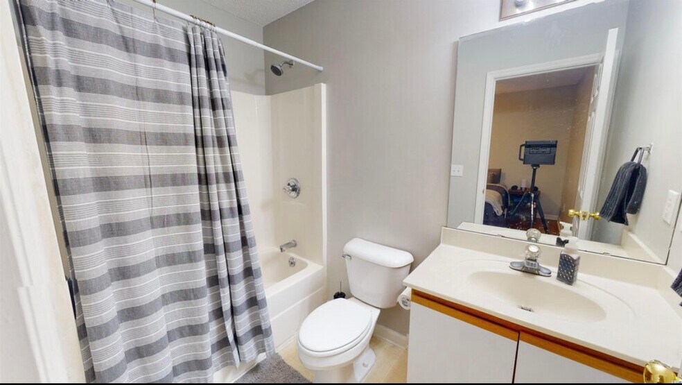 Building Photo - 11 Brandy Mill Way