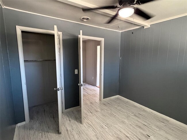 Building Photo - 3929 NW 32nd St