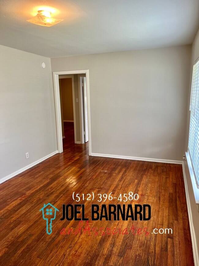 Building Photo - Application Pending: Available July 12: Ch...
