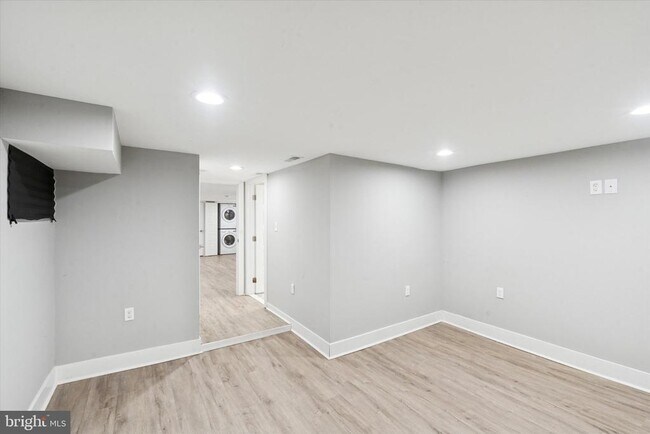 Building Photo - 1625 S 19th St