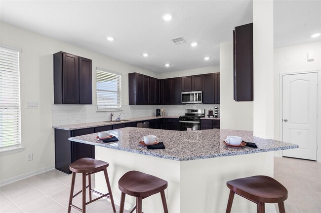 Building Photo - 4407 Adlington St