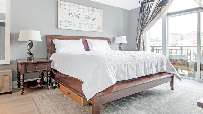 Building Photo - 145 Riverhaven Dr