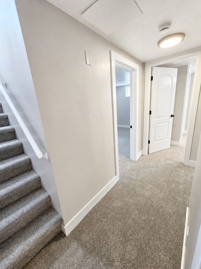 Building Photo - Spacious 4-Bedroom, 2-Bath Home with Updated Interior