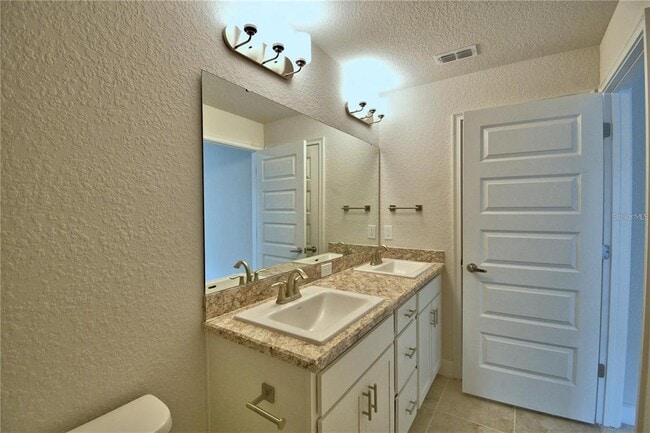 Building Photo - 1734 Carnostie Rd